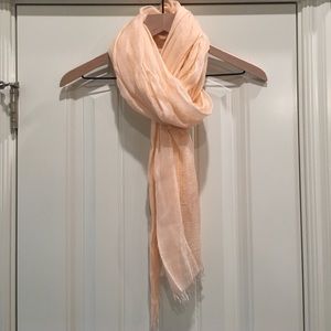 Peach Scarf 🧣 🍑
